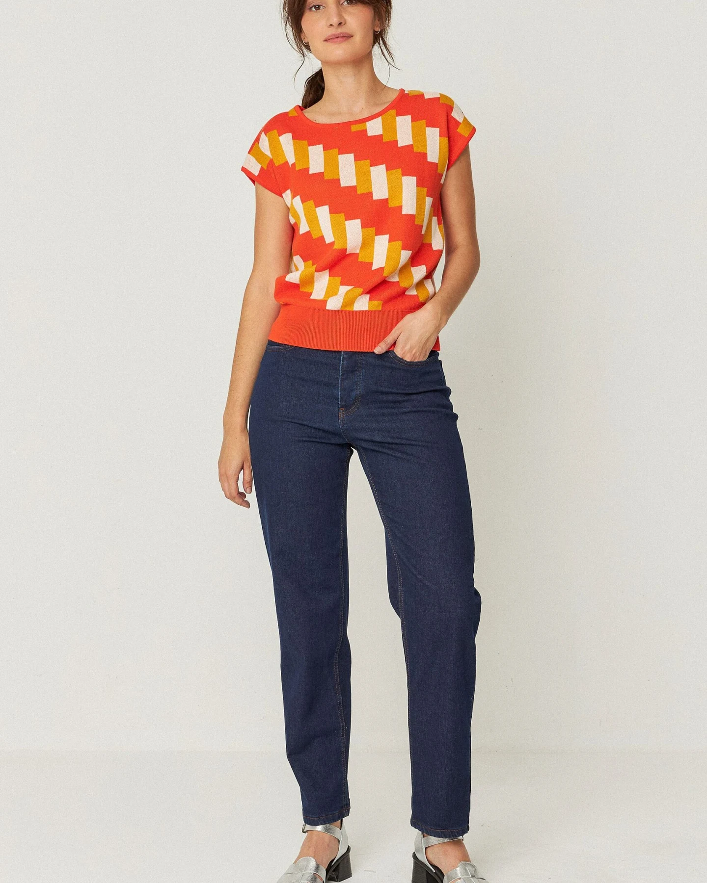 SKFK Damen vegan T-Shirt Intza Mehrfarbig Rot/Gelb – Ansicht 2