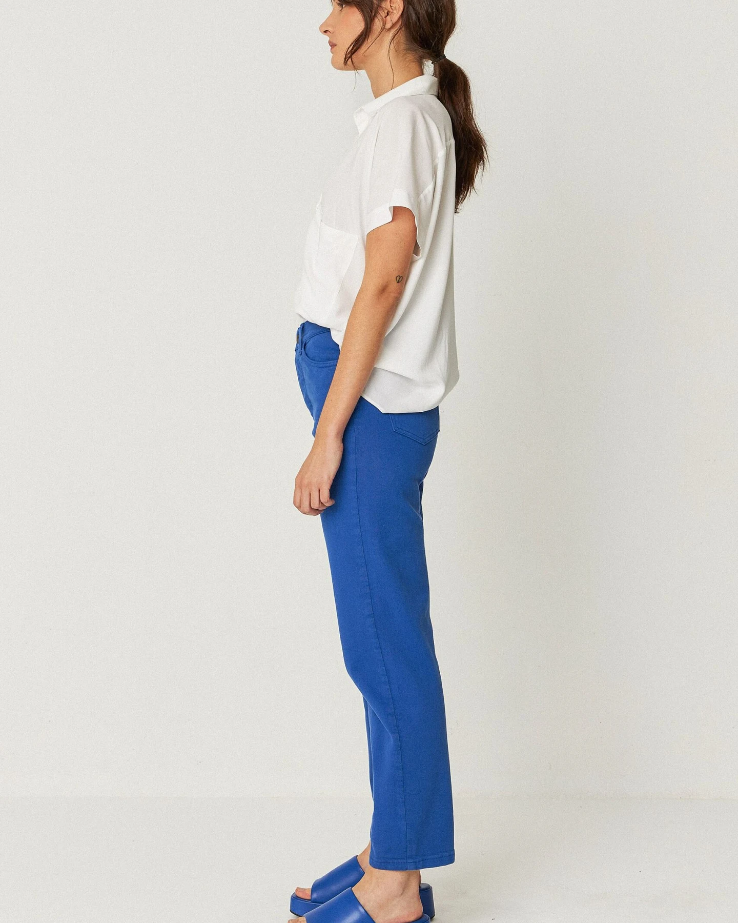 SKFK Damen vegan Hose Ania Blau – Ansicht 2