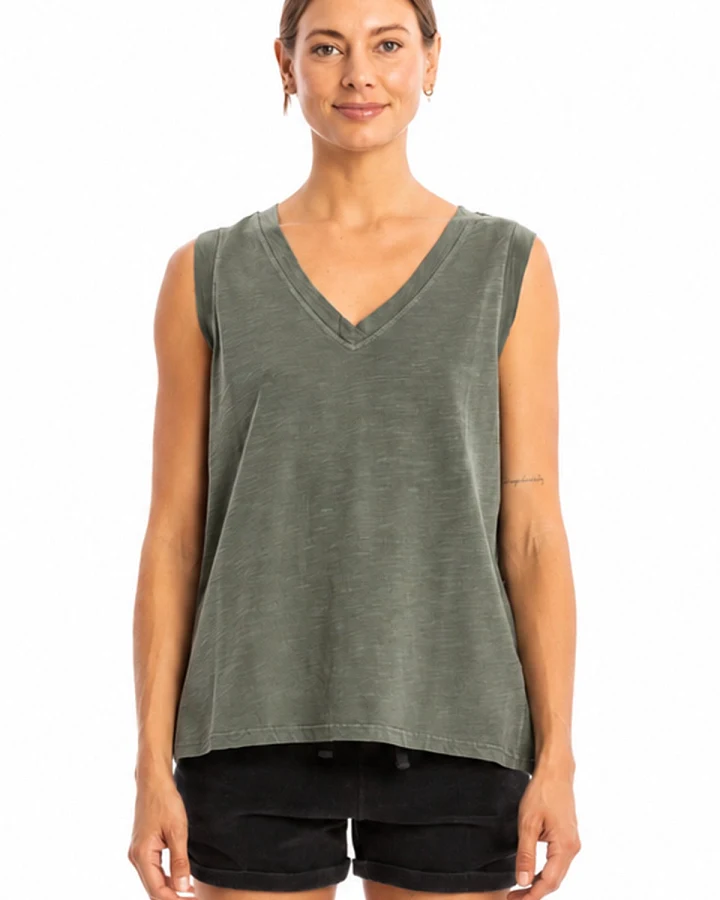 RAVENS VIEW IBIZA Damen vegan Top Marea Olivgrün