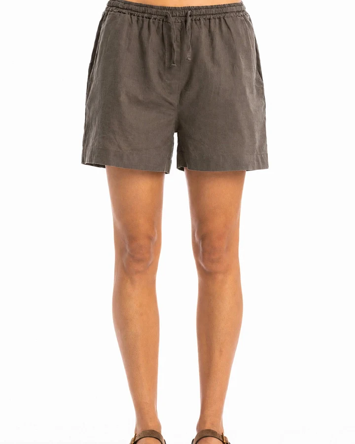RAVENS VIEW IBIZA Damen vegan Shorts Alba Bison Braun