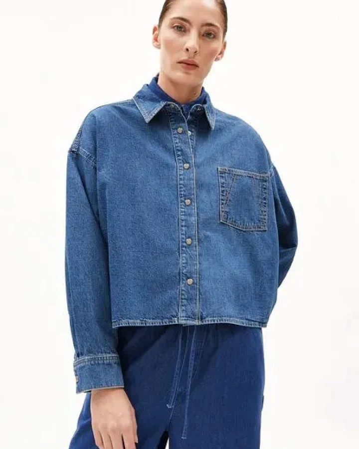 Produktseite: ARMEDANGELS NALAANI Damen Jeansbluse aus Bio-Baumwoll Mix