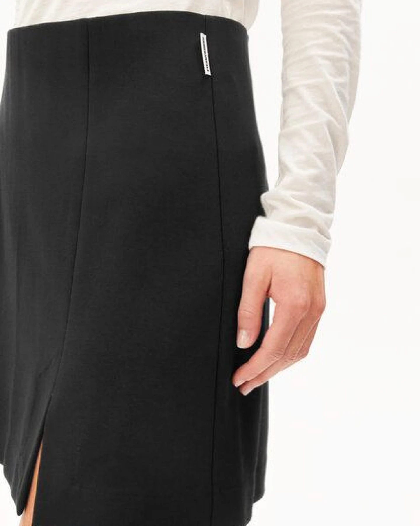 ARMEDANGELS VANJARAA MINI Damen Jerseyrock aus LENZING ECOVERO Viskose Mix – Ansicht 3