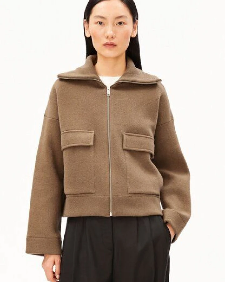 Produktseite: ARMEDANGELS OVERSIZED Damen Strickjacke aus Bio-Baumwoll-Mix