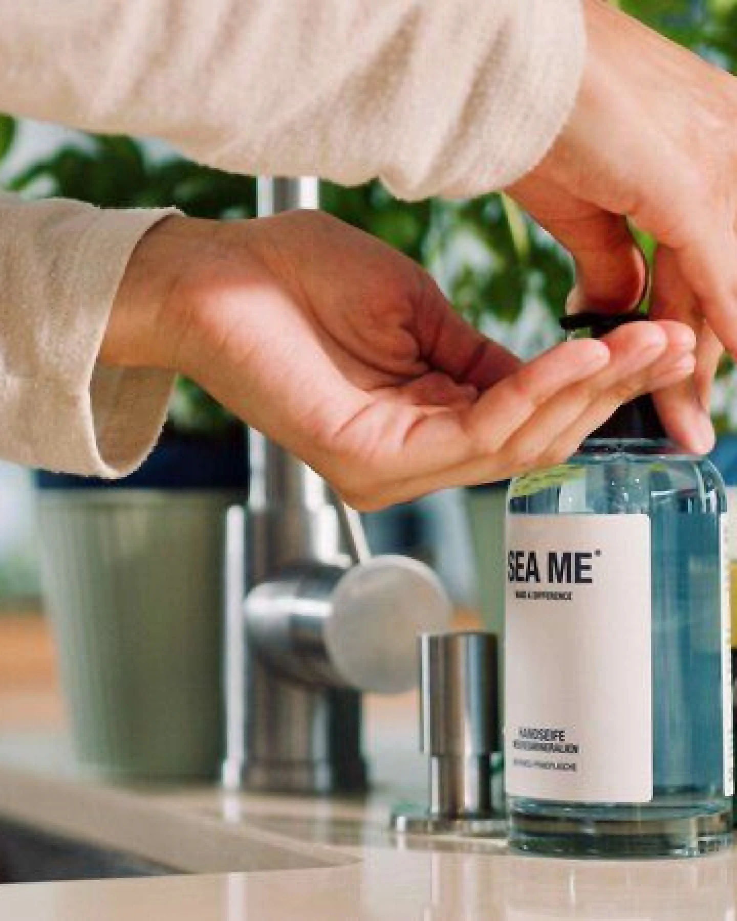 SEA ME Nachhaltiges Küchen-Duo: Vegane Handseife & Spülmittel (in zerooo Mehrweg) – Ansicht 3