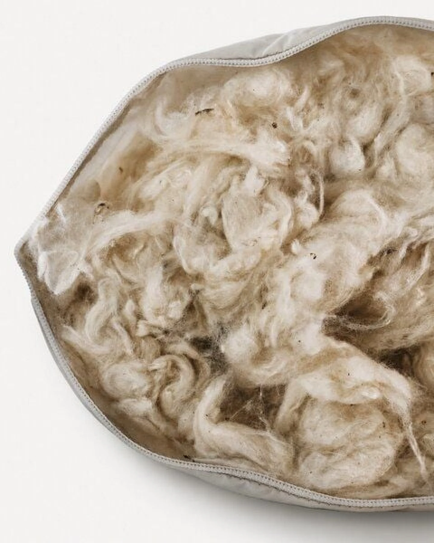 Slāf Kapok Sofakissen mit Cordbezug in blau BIO – Ansicht 2