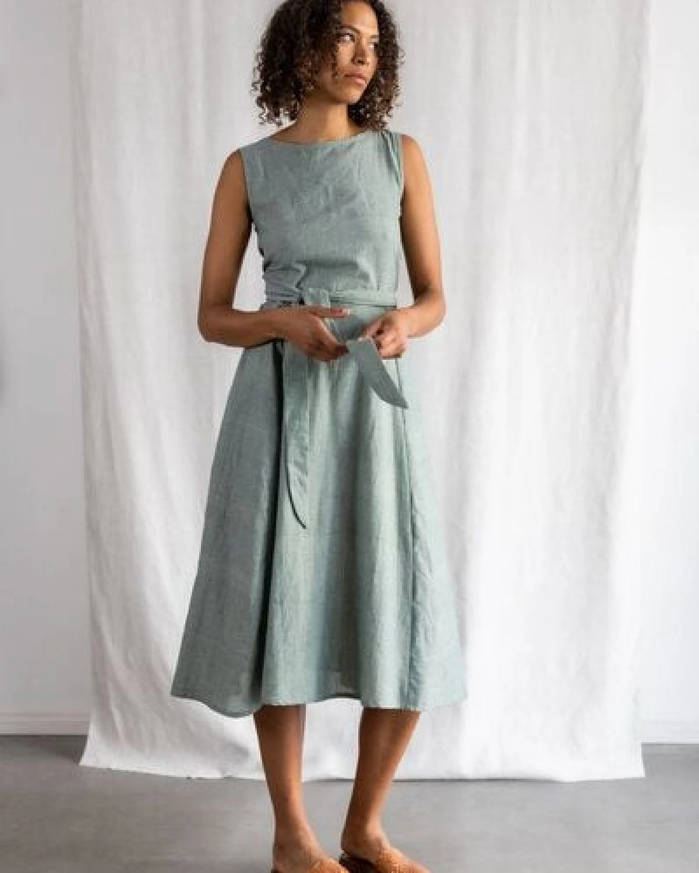Jyoti - Fair Works Bio-Baumwoll Kleid Karishmi – Ansicht 3
