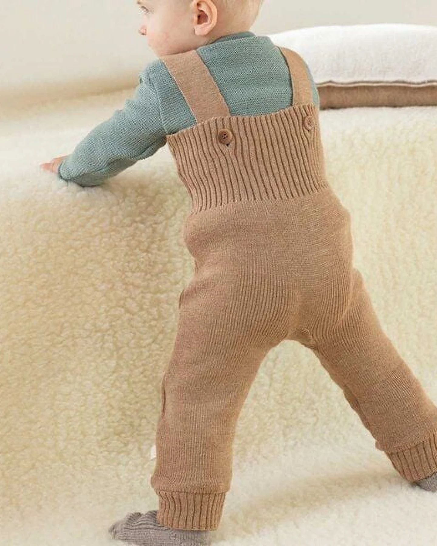 Disana Trägerhose Strick kbT Schurwolle – Ansicht 3