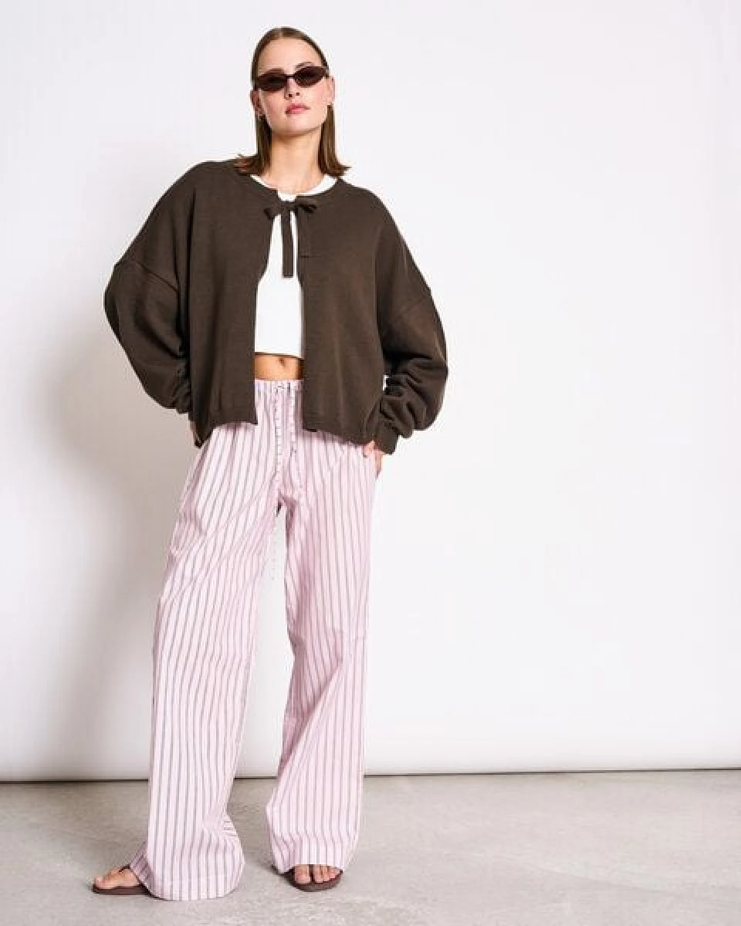 JAN N JUNE Lockerer Cardigan mit Bindedetail ZEA GOTS – Ansicht 2