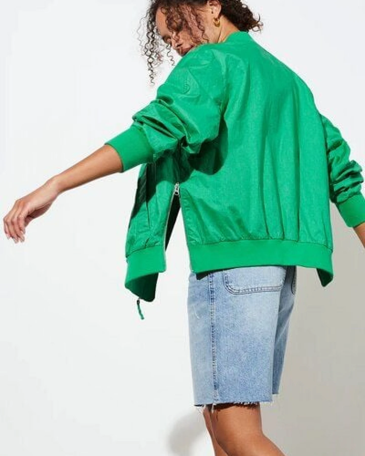 LangerChen Jacket Winton - Boyfriend Bomberjacke aus Leinen – Ansicht 2
