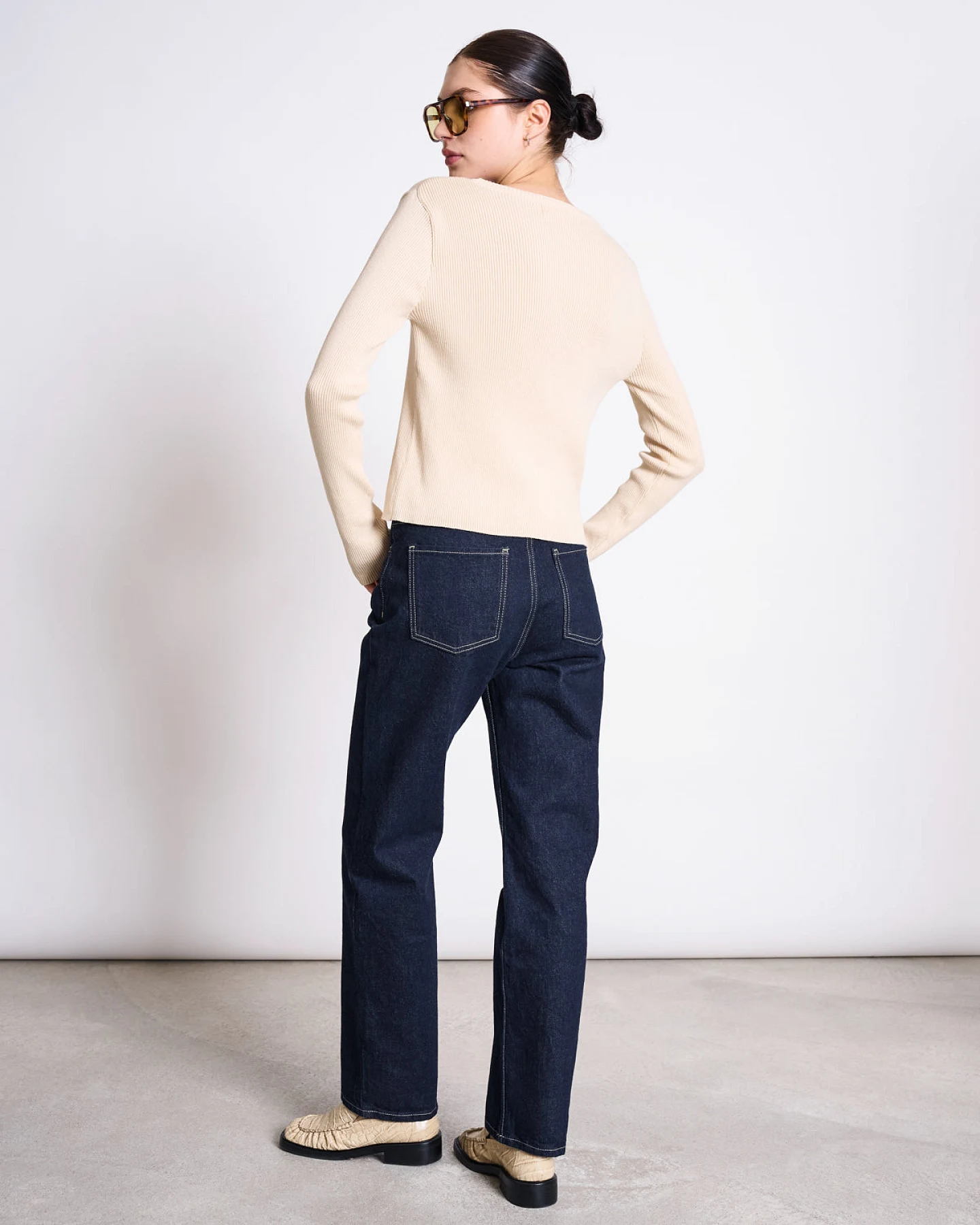 JAN 'N JUNE Damen vegan Strickjacke Glimt Beige – Ansicht 2