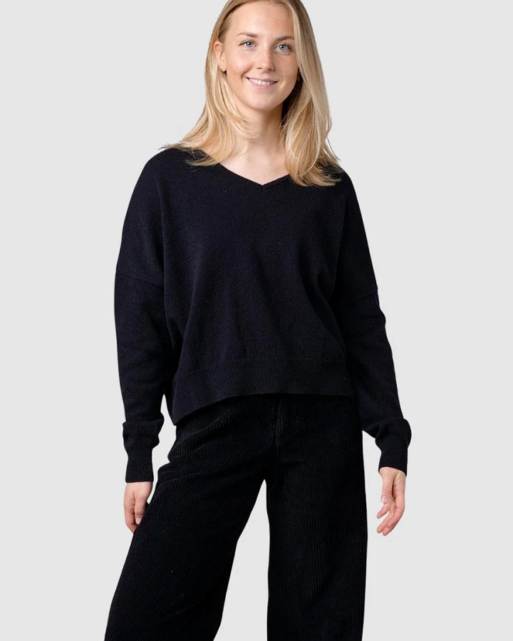 Vanessa Knit