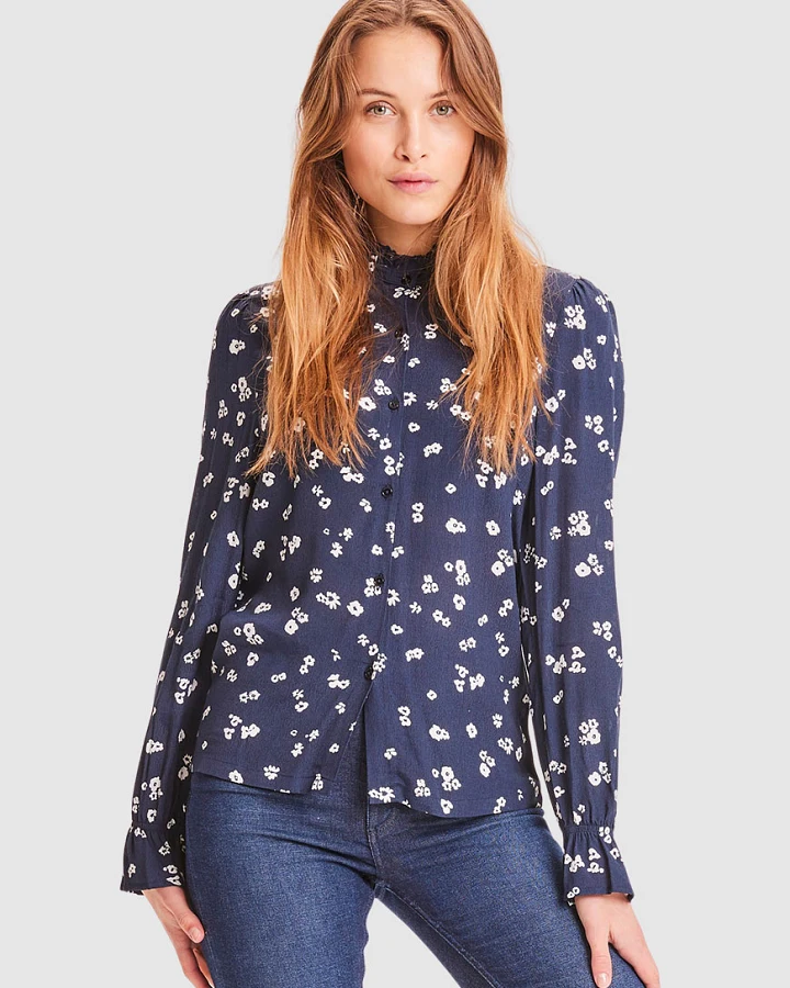 Veronica Reg Ruffle Flower Print Shirt LS