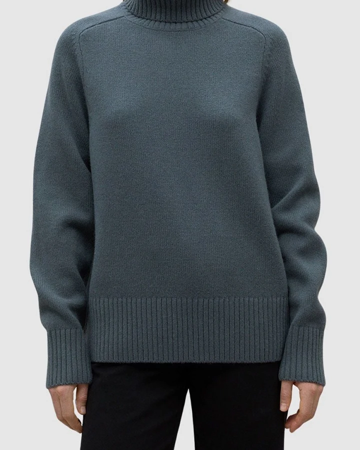 Caquialf Knit Woman