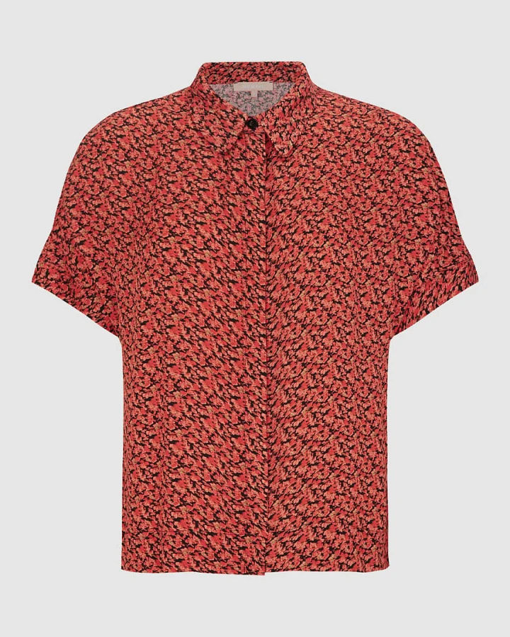 SRLeah SS Shirt