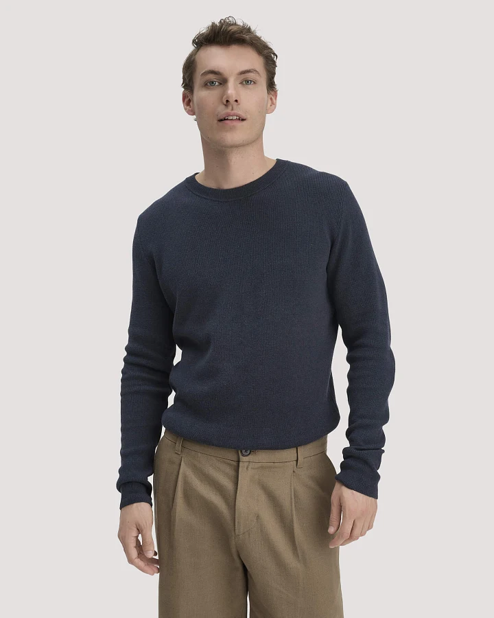 hessnatur Herren Milano Strick Pullover Regular aus Leinen mit Bio-Baumwolle und LENZING™ ECOVERO™ Viskose - blau - Größe L