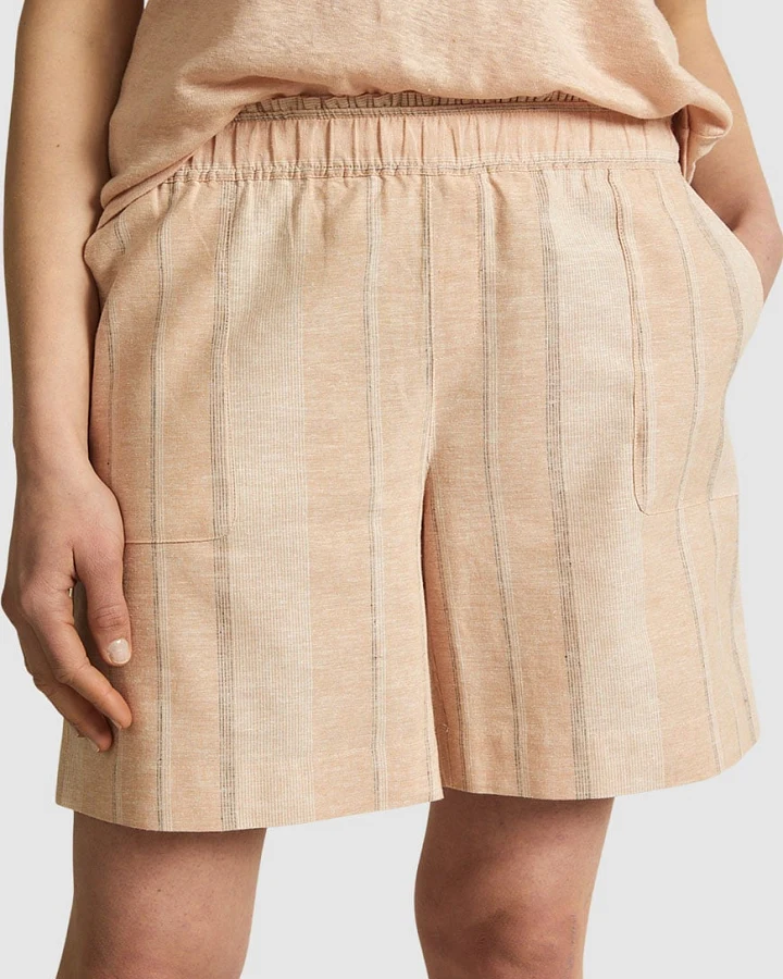 Streifenshorts