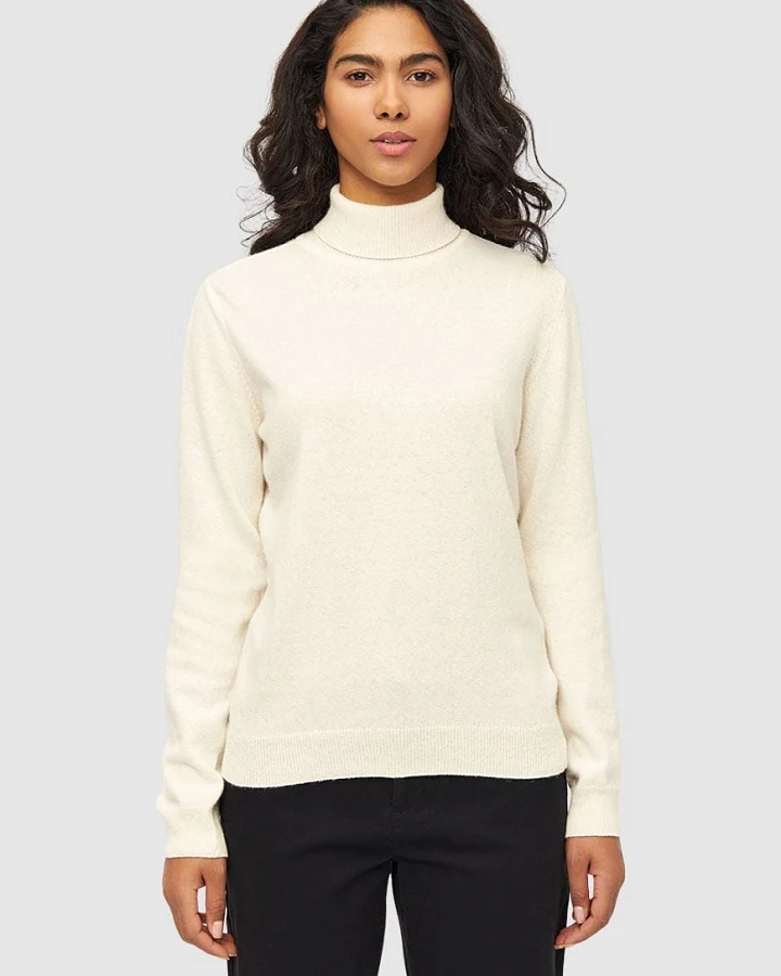 Lambswool Roll Neck