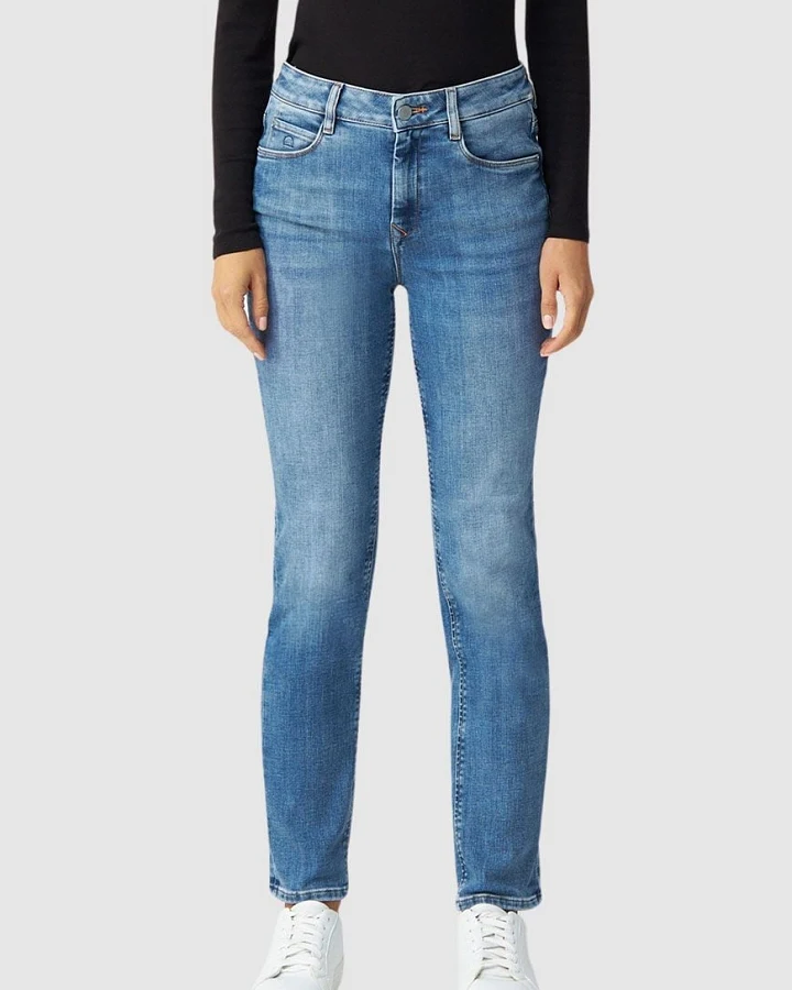 Stellar Slim Straight