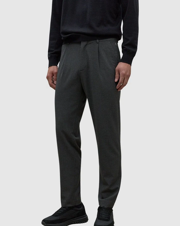 Sepikalf Pants Man