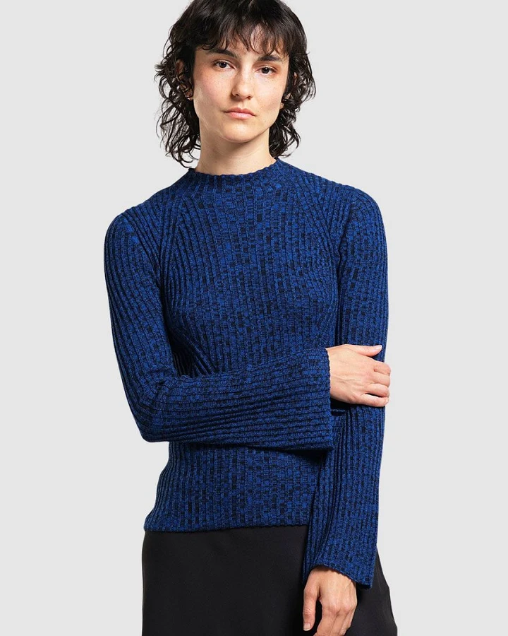 Blau