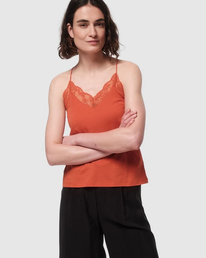 Top mit Spitze