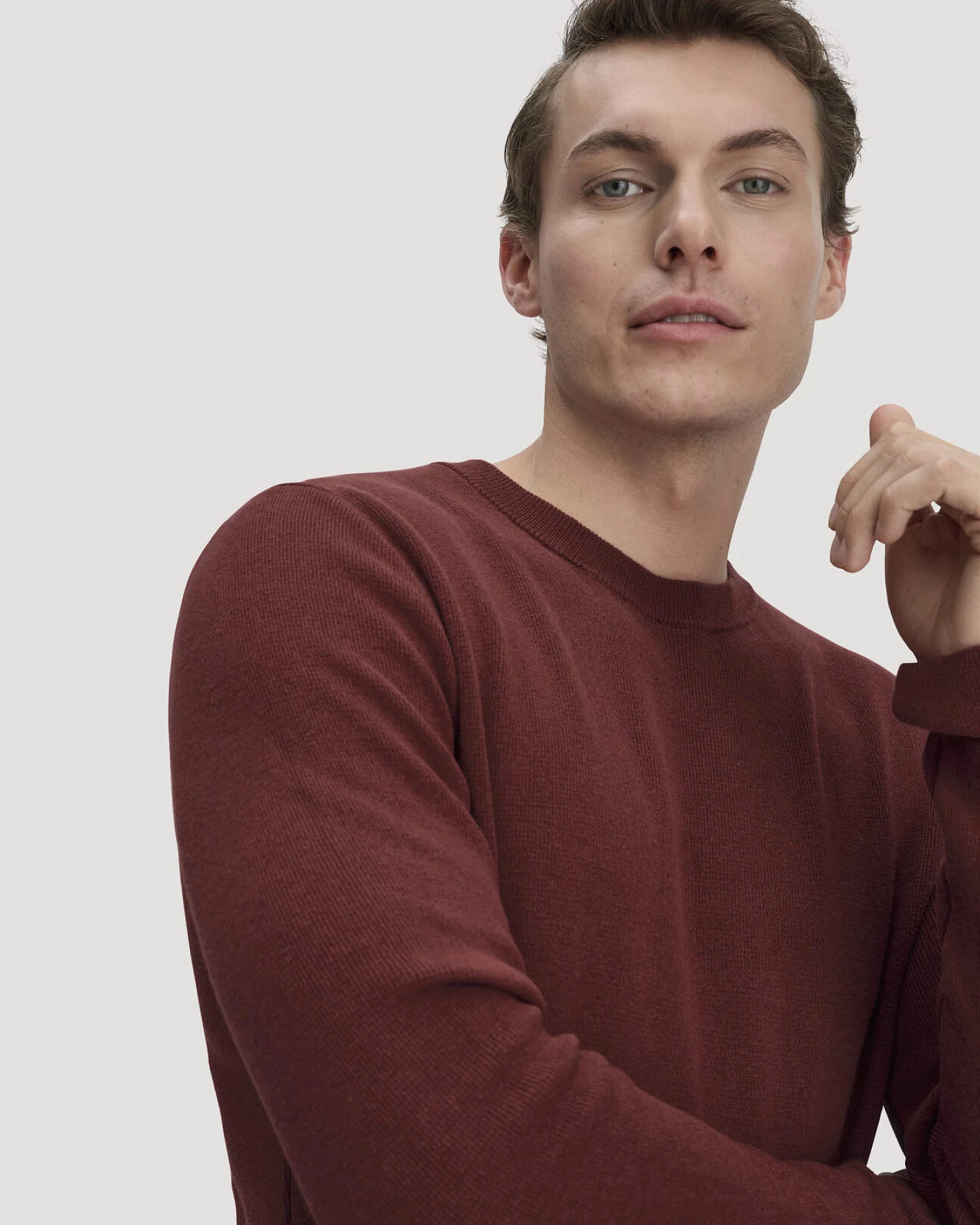 hessnatur Herren Milano Strick Pullover Regular aus Leinen mit Bio-Baumwolle und LENZING™ ECOVERO™ Viskose - braun - Größe XL – Ansicht 4