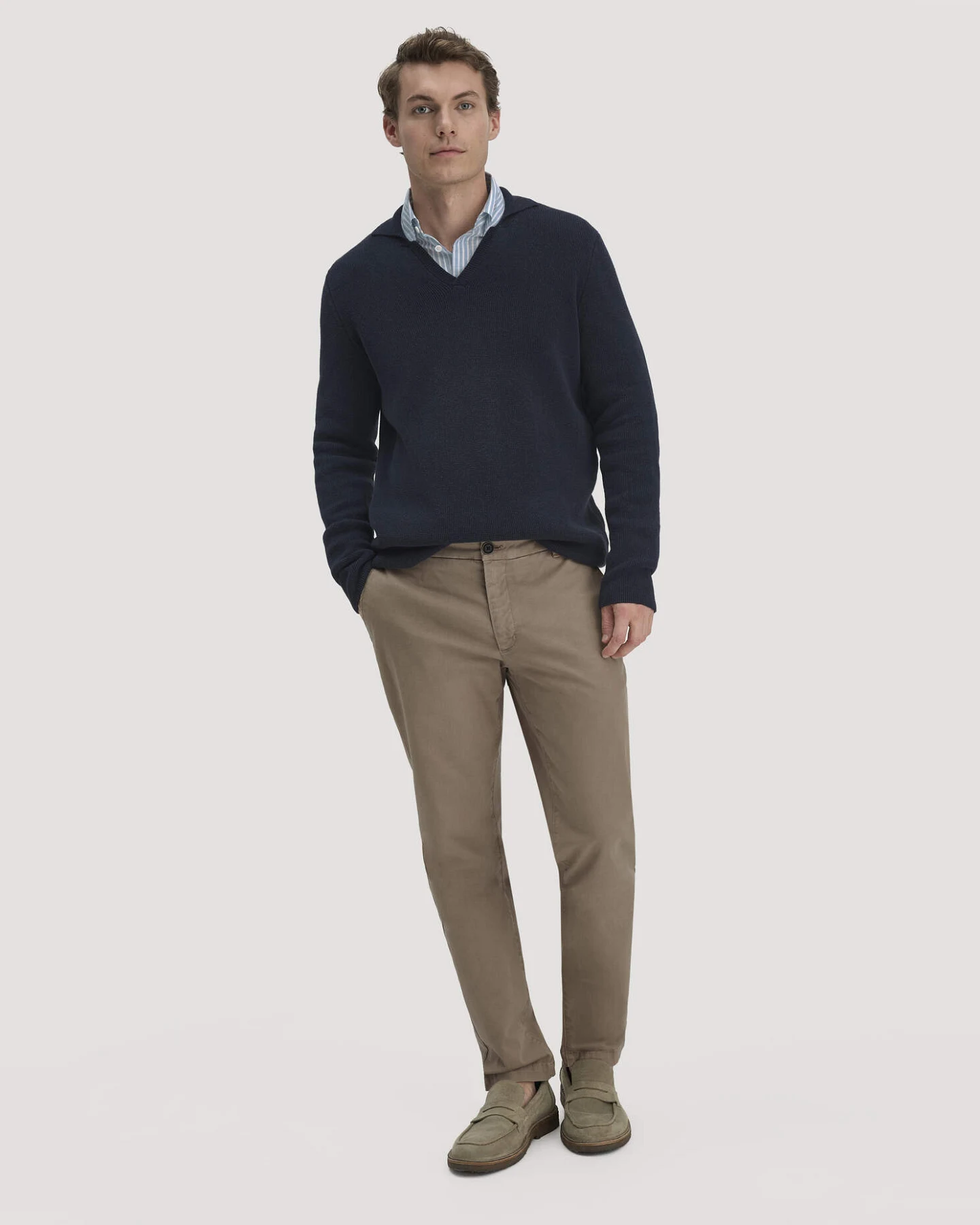 hessnatur Herren Milano Strick Polo Regular aus Leinen mit Bio-Baumwolle und LENZING™ ECOVERO™ Viskose - blau - Größe L – Ansicht 2