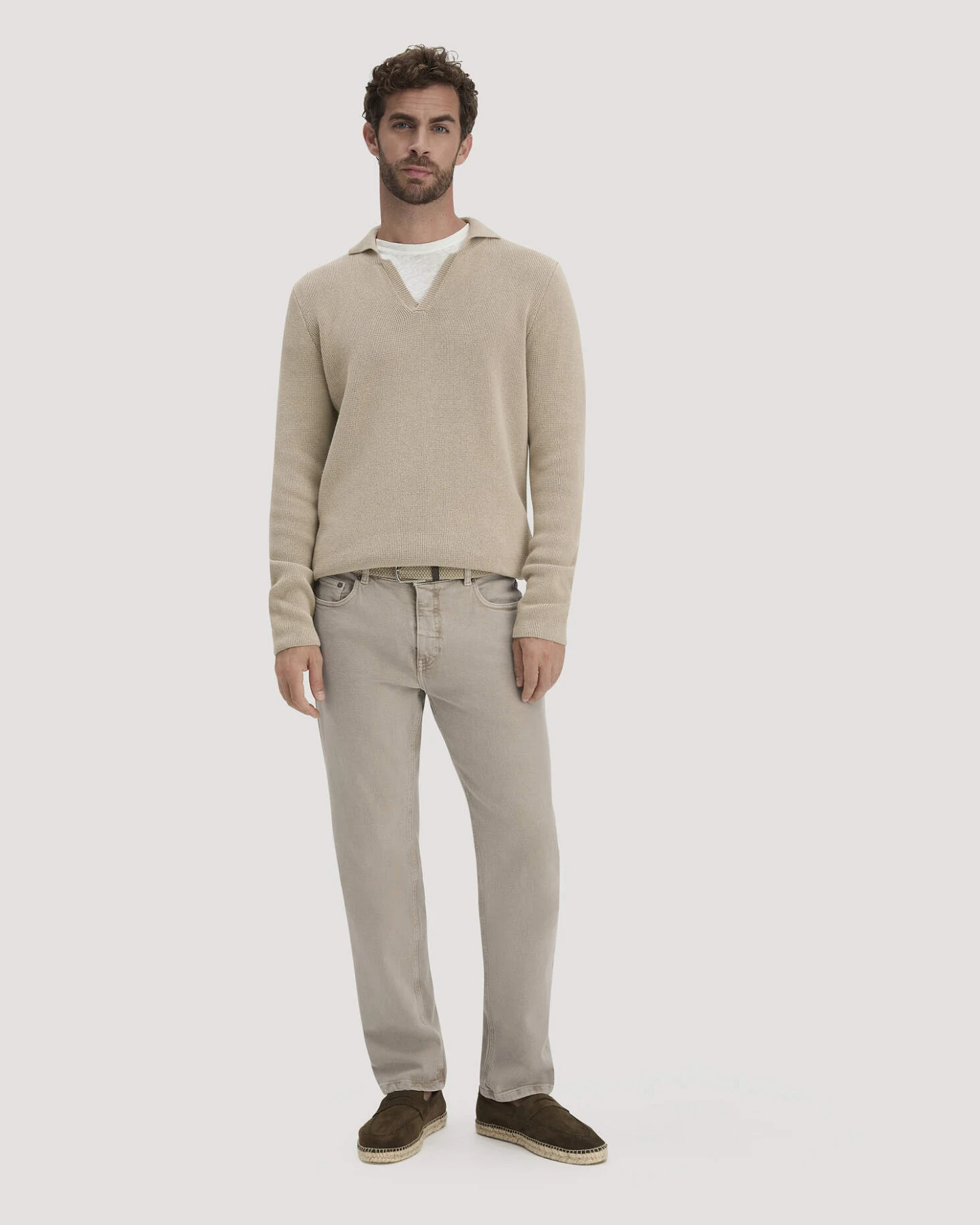 hessnatur Herren Milano Strick Polo Regular aus Leinen mit Bio-Baumwolle und LENZING™ ECOVERO™ Viskose - beige - Größe XL – Ansicht 2