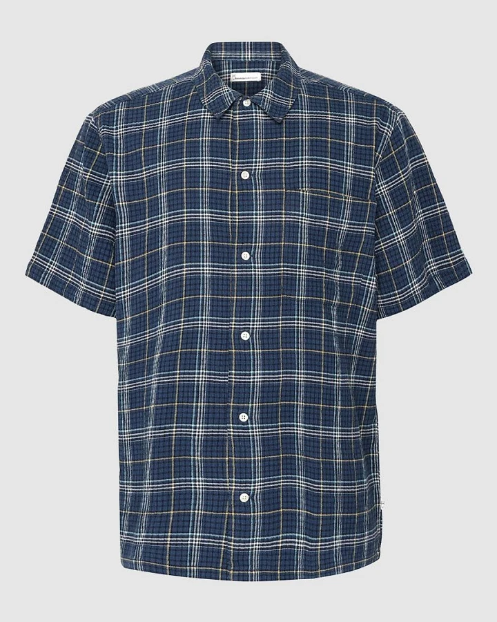 Box Fit Seersucker Short Sleeved Shirt