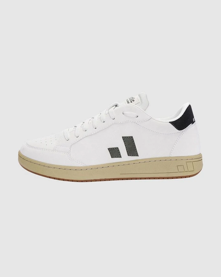 Jesse Lo Cut Classic