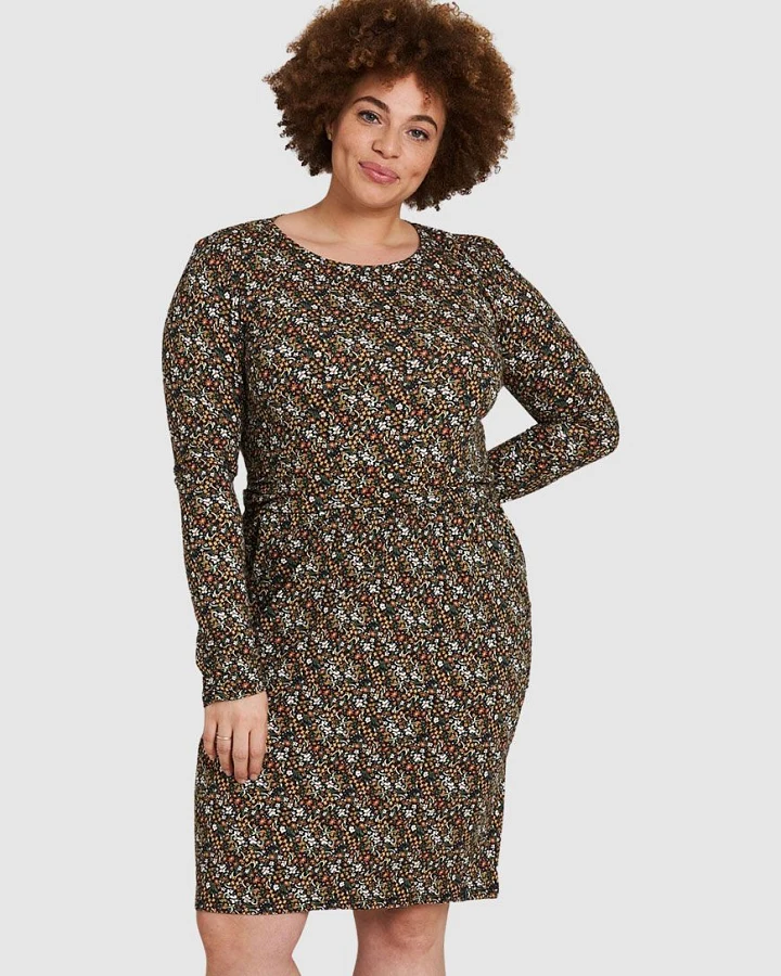 Tailliertes Jersey-Kleid