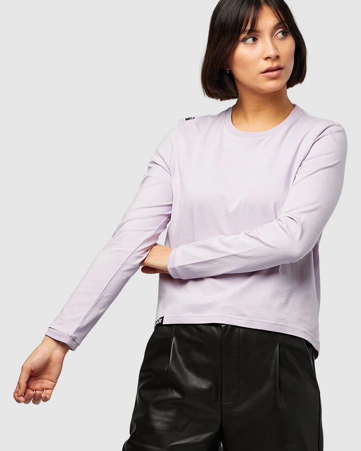 Base Longsleeve Tee