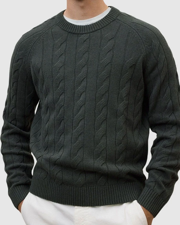 Tilo Knit Man