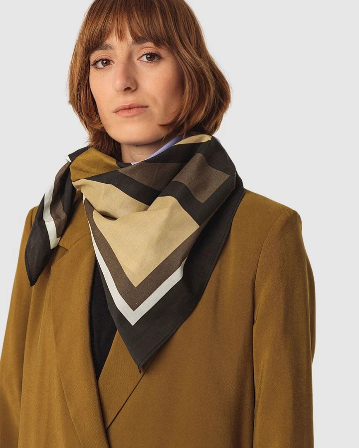 Baxa Scarf