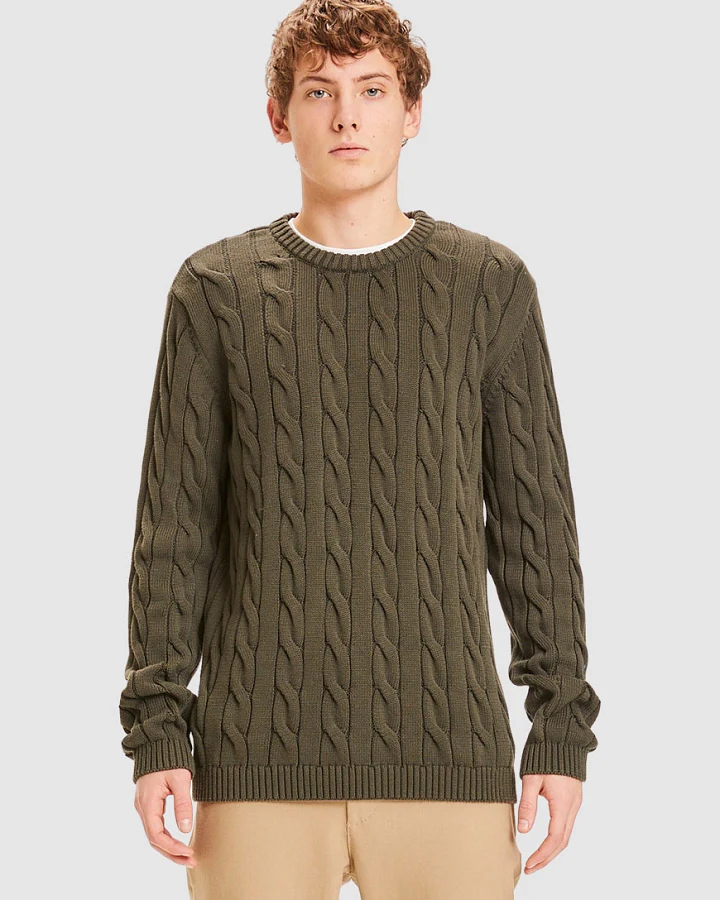 Field Cable Crew Neck Knit