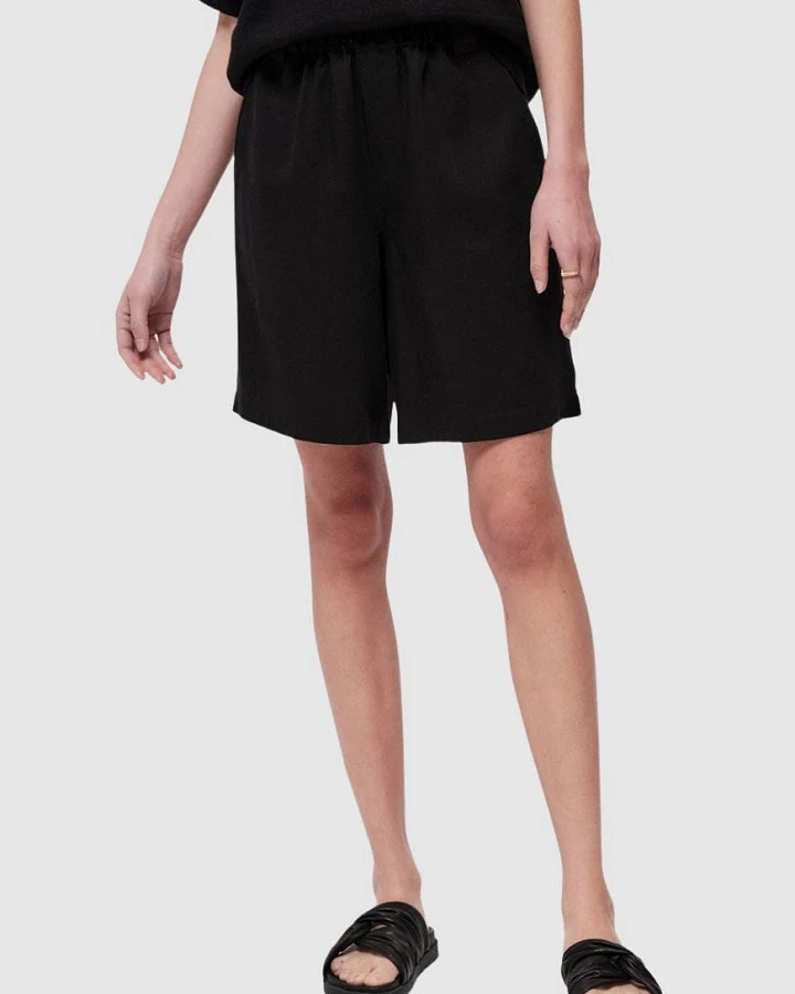 Shorts mit elastischem Bund