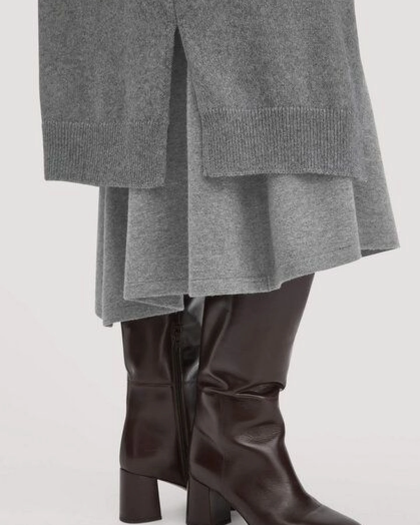 hessnatur Strick Jacke Relaxed aus Bio-Schurwolle mit Bio-Baumwolle – Ansicht 2
