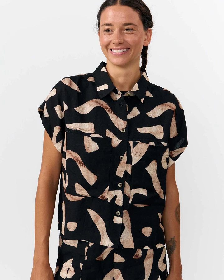 SUITE13LAB Damen vegan Shirt Amur Print Stones Schwarz