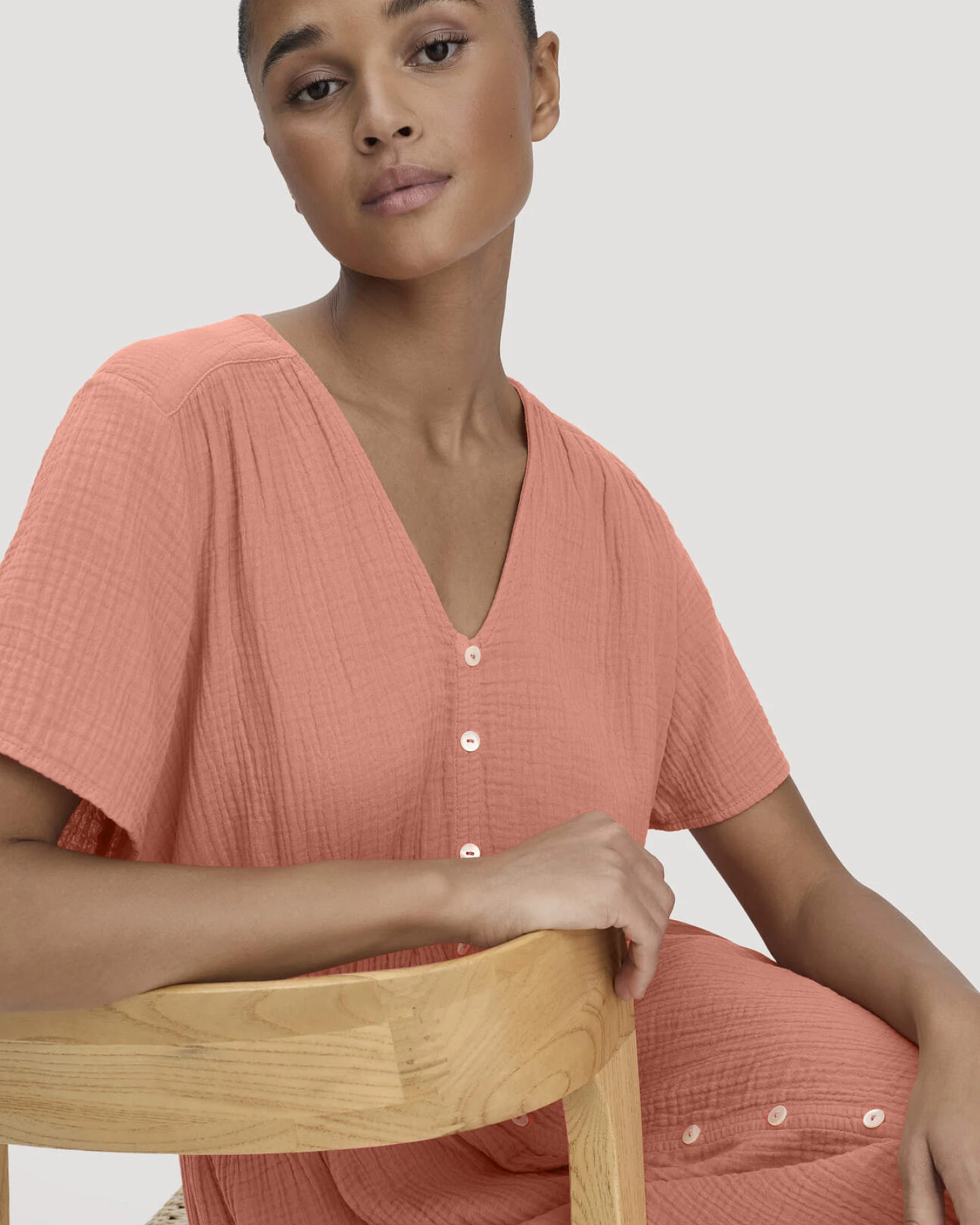 hessnatur Damen Musselin Kleid mit Taillierung Midi aus Bio-Baumwolle - orange - Größe 40 – Ansicht 3