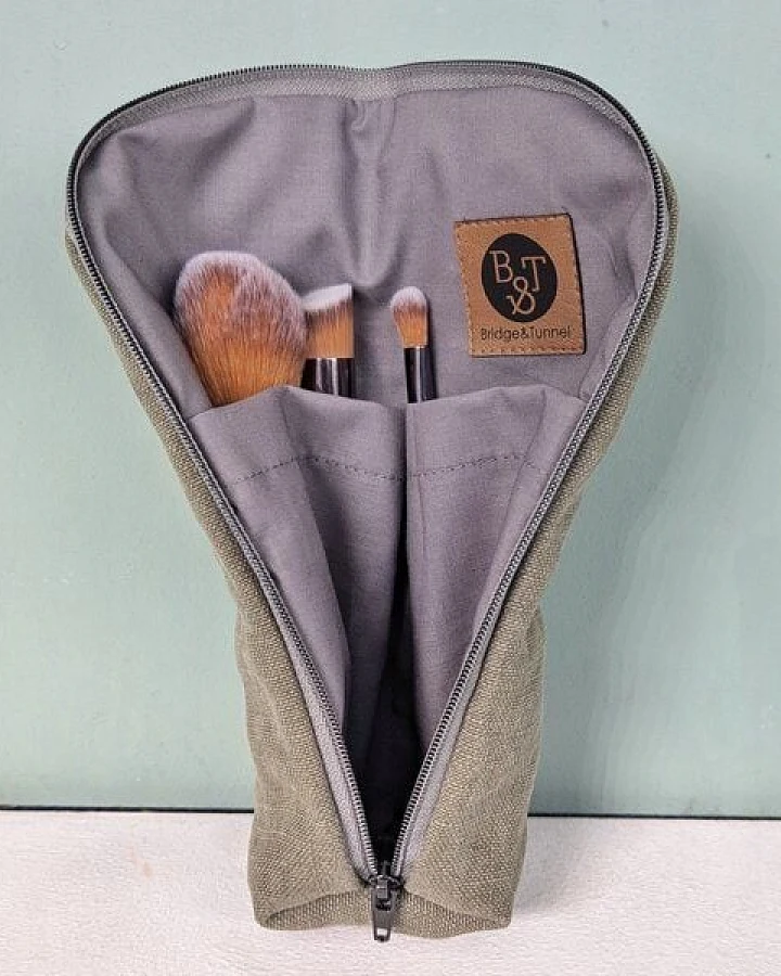 Bridge&Tunnel Pinseltasche Leinen oliv