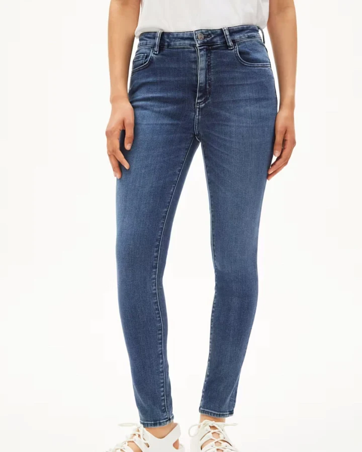 Jeans Tillaa x Stretch Comfort Galaxy Blue