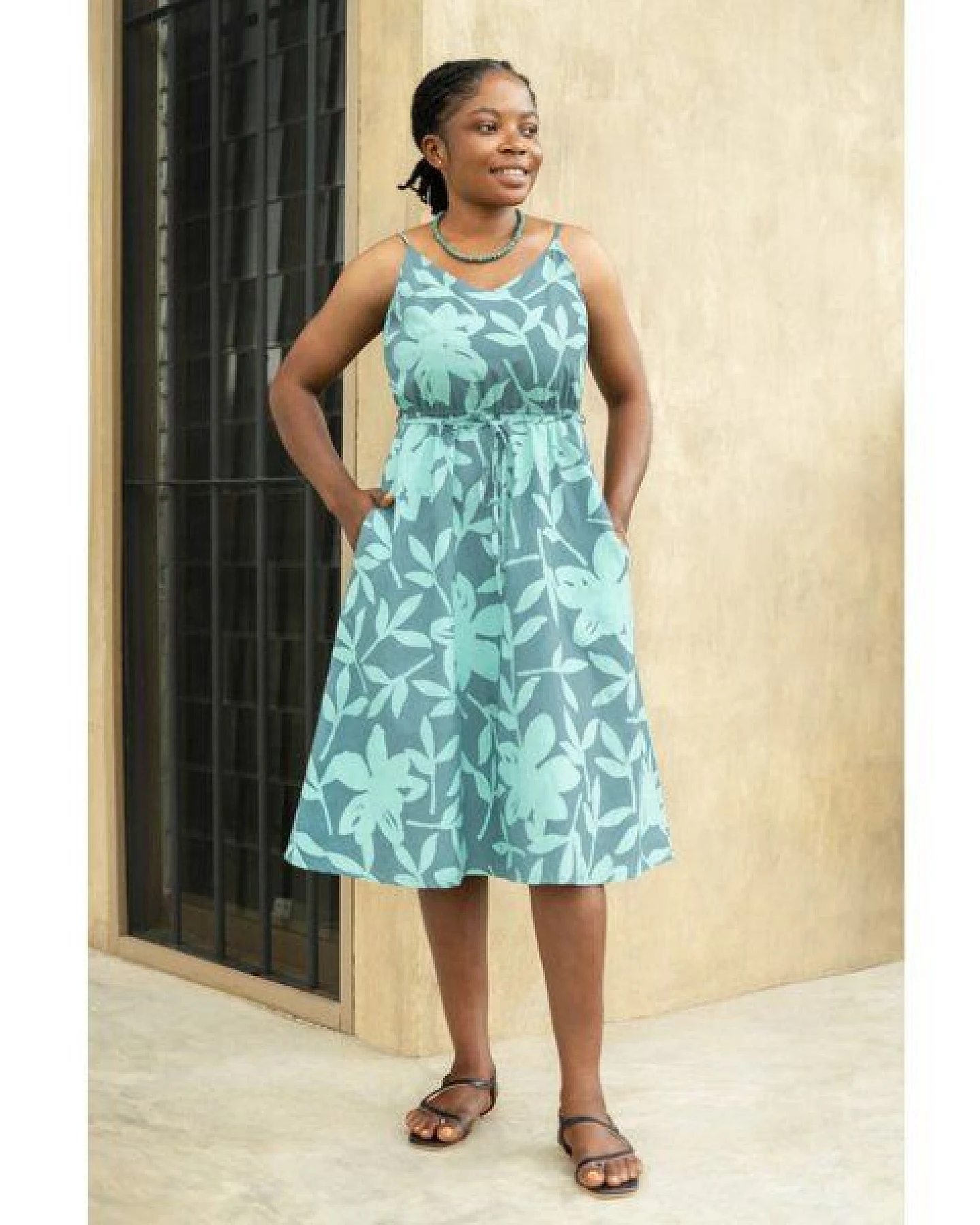 Global Mamas Bio Sommerkleid - SUNSET - Sea Glass – Ansicht 2
