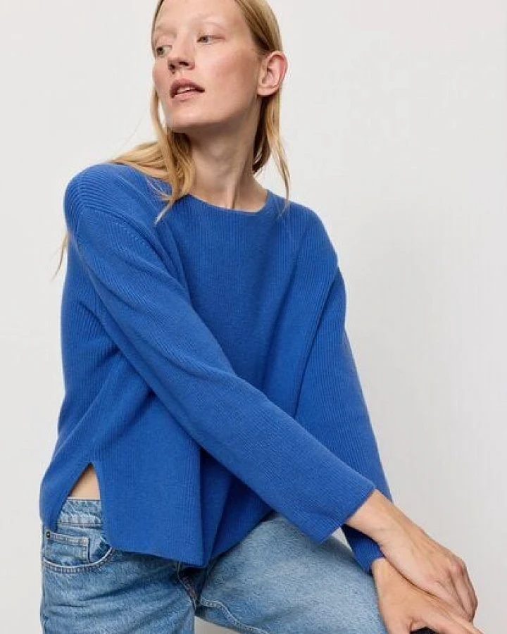 Blau
