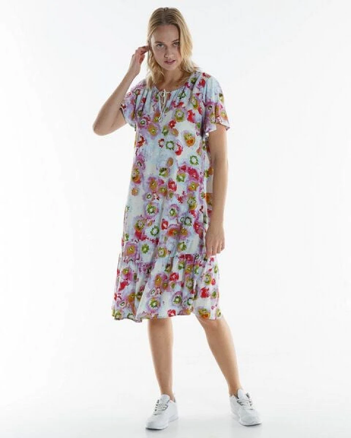 Alma & Lovis Maxi Kleid mit Blütenprint auf EcoVero