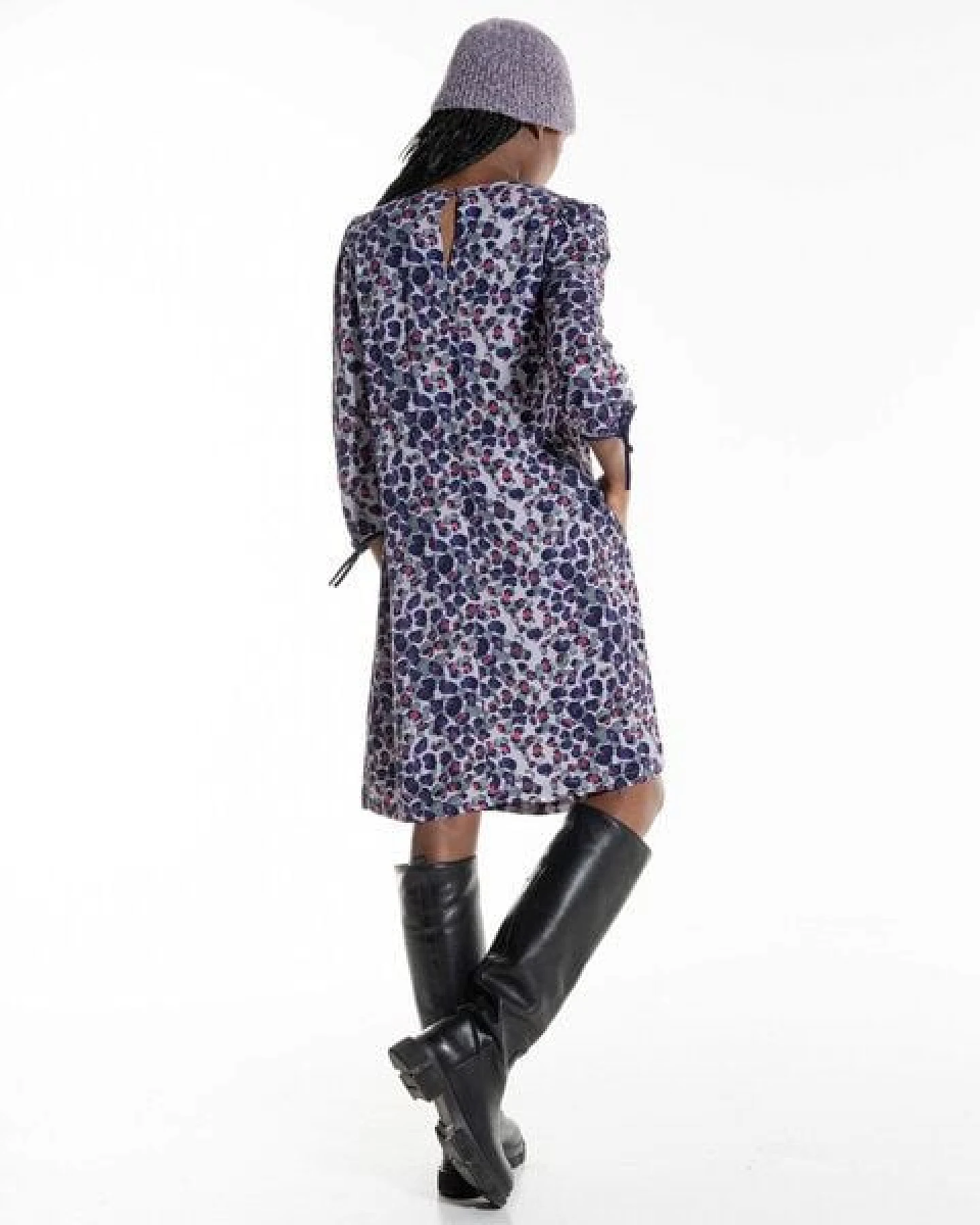 Alma & Lovis Printkleid aus fließender Viskose ( LENZING ECOVERO ) – Ansicht 3