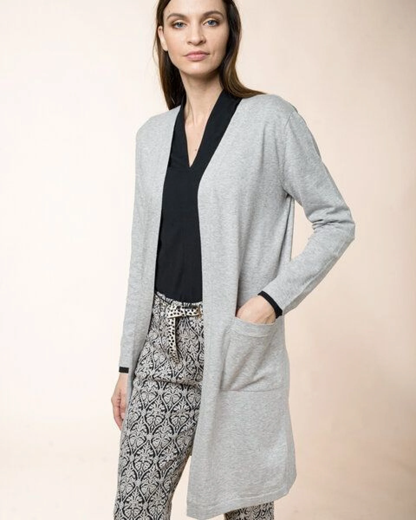 Alma & Lovis Lange Strickjacke aus Bio-Baumwolle "Long Jacket" – Ansicht 3