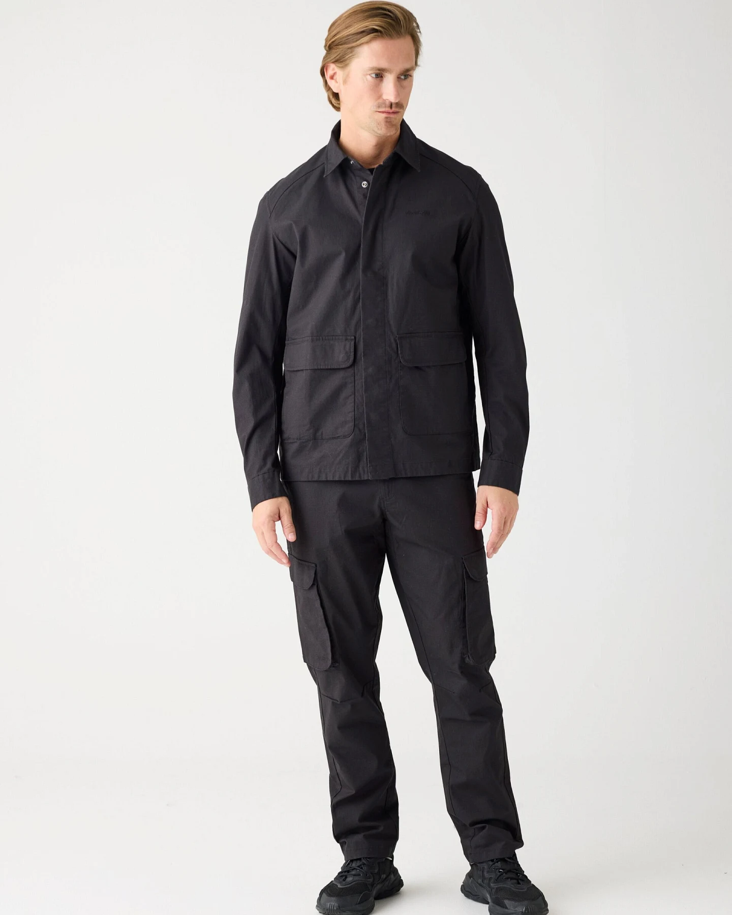 KnowledgeCotton Apparel Herren vegan Cargohose Flint Ripstop Gürtel Schwarz Jet – Ansicht 2
