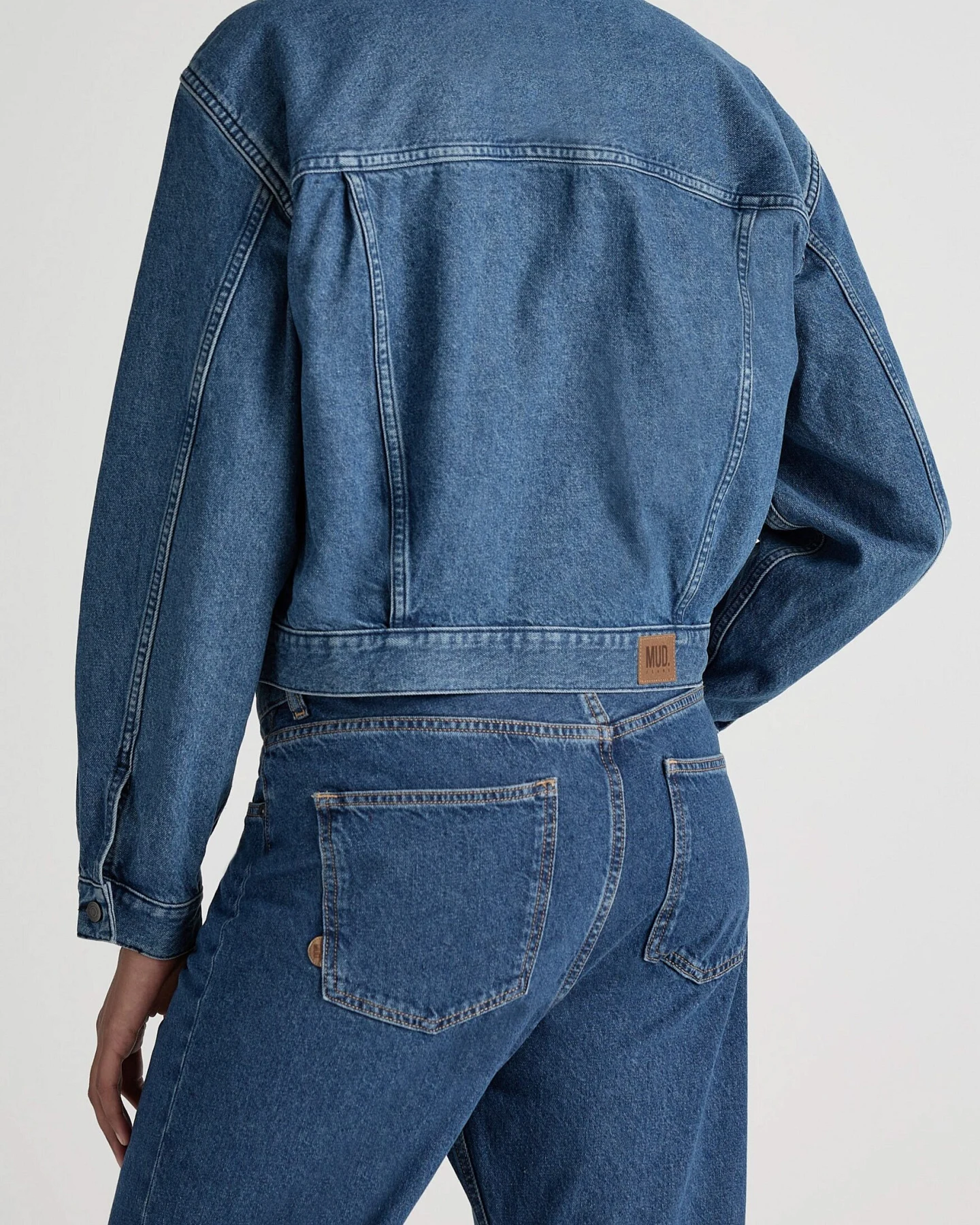 MUD Jeans Damen vegan Jacke Denim Gina Medium Stone Blue – Ansicht 2