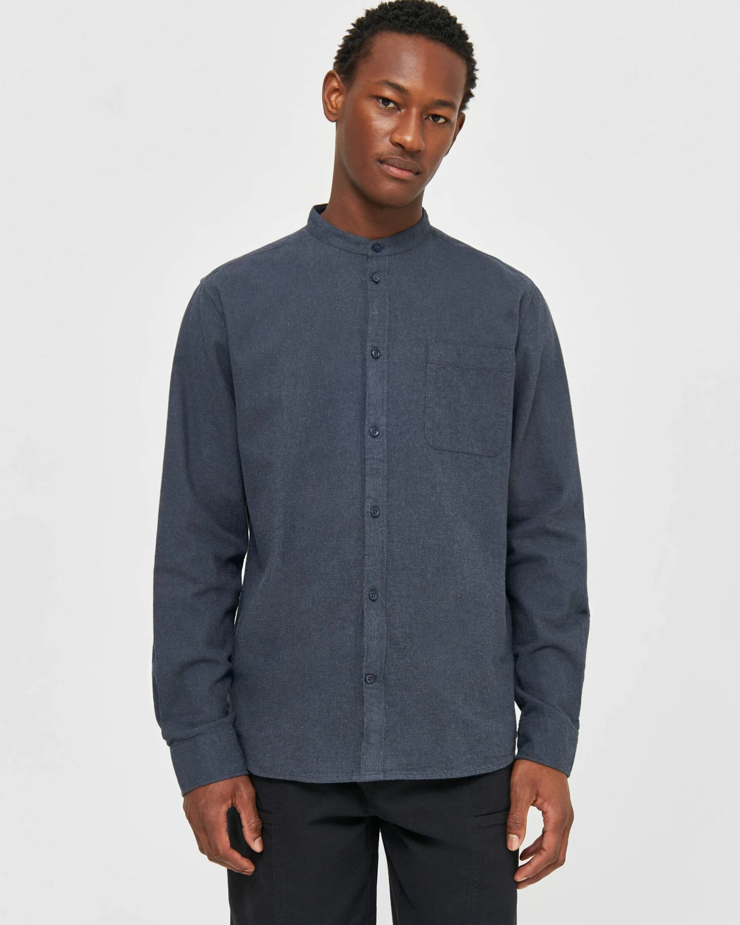 KnowledgeCotton Apparel Herren vegan Hemd Stehkragen Regular Melange Total Eclipse – Ansicht 2