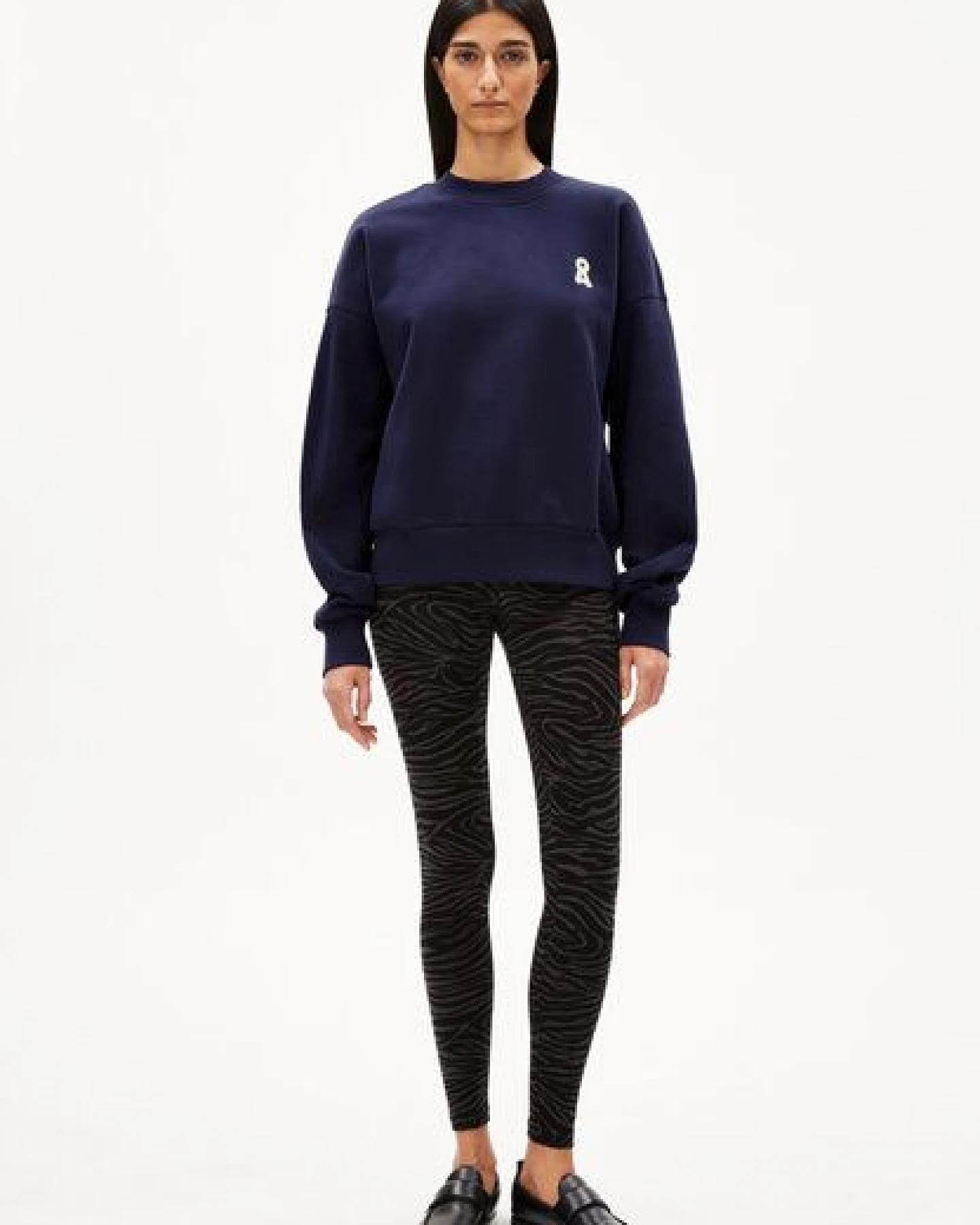 ARMEDANGELS ICONIC Å ALIZAA Damen Sweatshirt aus Bio-Baumwolle – Ansicht 4